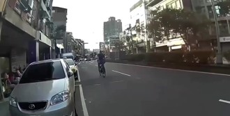 脚踏车酒驾照抓！北市警强力取缔 端午连假7骑士惨喷1200