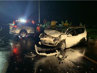 台南深夜重大車禍！2車對撞 3人送醫搶救後不治