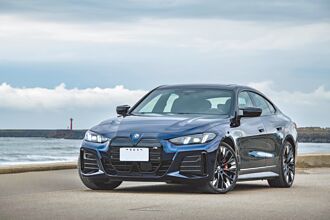 BMW i4 M50 xDrive 高速充电10分钟续跑154公里