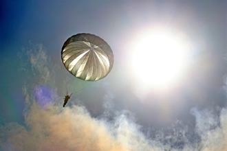 空訓中心基本傘結訓   32位學員完訓   扎實技能奠戰力