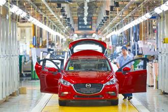 别再打失序价格战！陆汽车经销商会喊话：推高质量发展