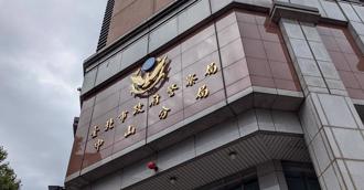 北市雙屍命案！民宅飄惡臭數日  破門驚見兄弟檔陳屍客廳