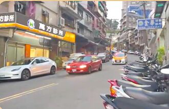 基隆 虎仔山迴車塔封閉210天 惹怨