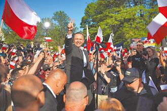 波蘭大選 挺川派候選人逆轉勝