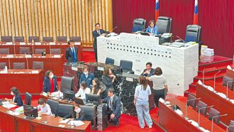 高雄碳預算通過 藍提5附帶決議