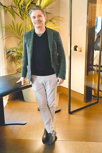 在米蘭遇見設計大師 Davide Sozzi建築師設計家具