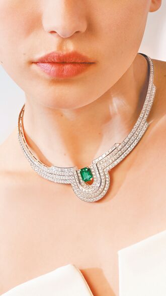 FRED拥抱阳光充满正能量