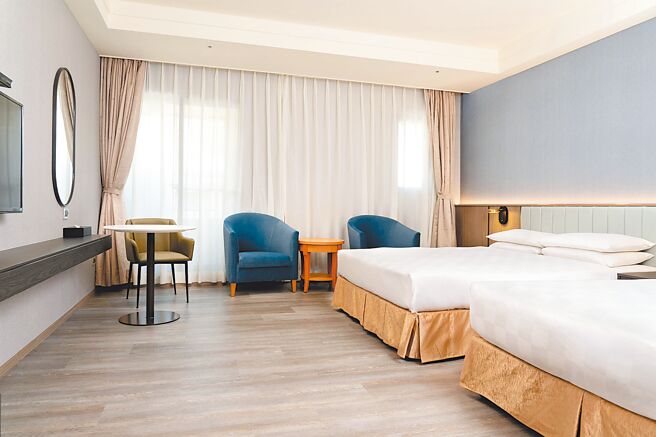 身分证字号中有一个「5」，即可升等至全新「菁英雅致家庭房」。（义大天悦饭店提供）