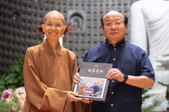 惠中寺「未來與希望」講座 胡市長以「我是胡志強，今天來報到」為題講述生命故事