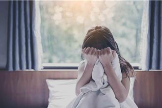 「霸道總裁」夫妻逼少女賣淫  小弟輪流性侵拍片  法官怒重判