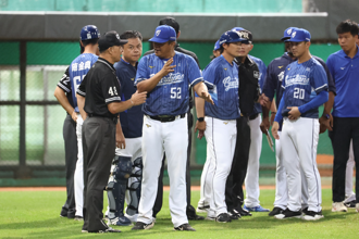 影》悍將陳連宏火爆抗議爆「推擠衝突」 慘遭中職懲處