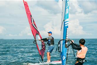 澎湖落水50次受挫！李铭顺不得不认老 李铭忠嘆：喘到想放弃