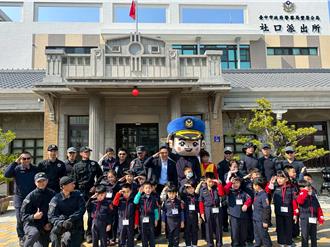 中市百年建筑丰原社口派出所 旧建筑活化荣获建筑园冶奖