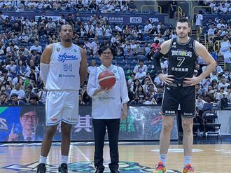 TPBL》海神帶2：0絕對優勢回主場 陳其邁開球盼聽牌