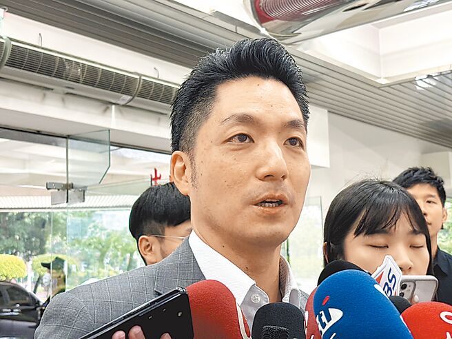 针对一般性补助款遭砍，台北市长蒋万安3日表示，4日将和南投、云林、彰化等县市首长到行政院递交诉愿书，希望中央悬崖勒马、改弦易辙。（丁上程摄）
