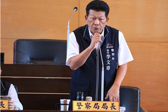 議員質詢讓市長媽媽喊心疼！2度吐「警察是草、罷團是寶」
