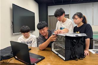泰山高中專題實作取得7項專利 獲3地國際發明展獎項 展技職實力