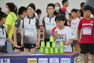 競技疊杯雙賽事屏大首發創新頁 疊出速度與自信風潮
