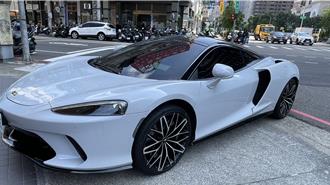 台中地檢法拍8名車　僅4輛得標當場駛離