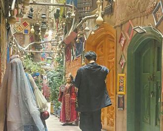 70億人幣翻修絲路重鎮 喀什古城很黏人