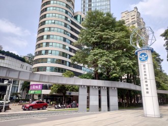 川普祭關稅政策 信義房屋：台中中小企業主態度趨保守