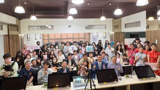 寵物產業夯！仁德醫專首屆動物醫事助理證照班考照率近100％   新學程招新血