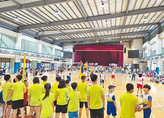 台中 畢典觀禮抽籤惹議 家長狂抱怨