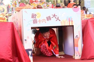 嘉義太保七星娘娘成人禮 48位學子遵循古禮「轉大人」