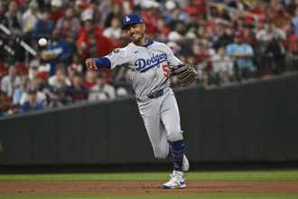 MLB》道奇敲10安竟0分！創35年來首見 貝茲點出問題