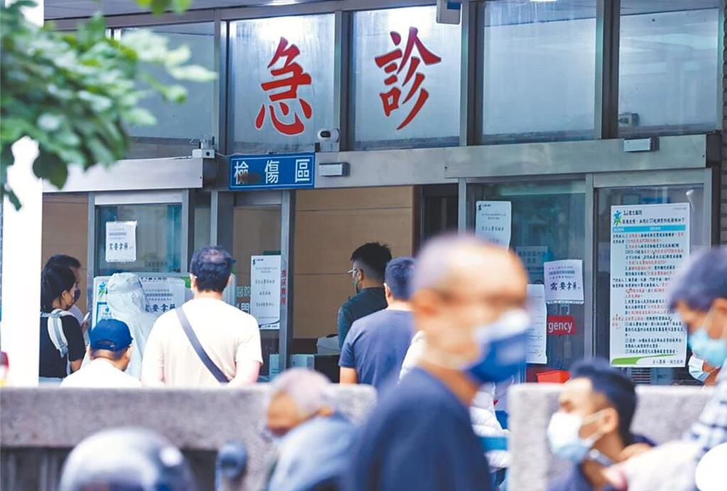 她買護理師資格證 被虧花錢找罪受 醫喊:來急診輪班