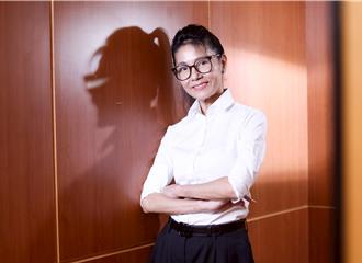 独家 》80年代气质女神比王祖贤还早红    62岁脸蛋首露面令人惊呆