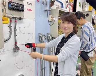 翻轉水電刻板印象！28位女性水電師傅完美結訓