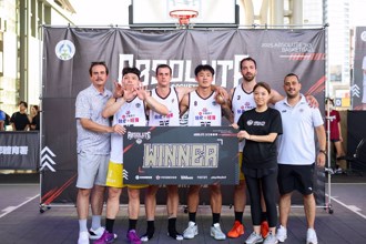 A3》第一回合台中火車站開打 新軍台北永豐旺寶成功奪冠