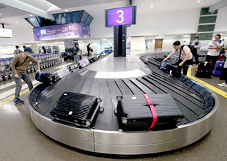 暢遊國外 銀髮族留意三項目