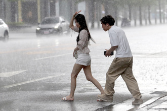 天氣》蝴蝶颱風最快本周生成 挾劇烈降雨！威脅台灣整整3天