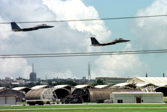 沖繩美軍嘉手納空軍基地驚傳爆炸！4人傷