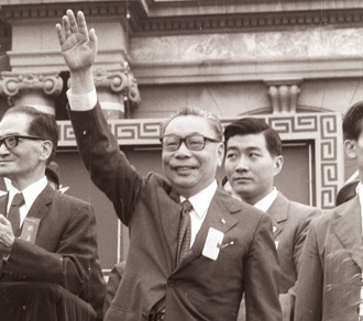 影》忆蒋经国互动往事 退将曝他「停车买蛋查物价」：伟大藏日常