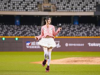 首位登上大巨蛋開球的韓星！GYUBIN兌現承諾「下月攜專場來台」