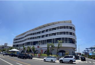 歷經三次流標中央再接手 高雄前鎮漁港船員會館終於開張