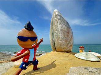 金門花蛤變身超萌裝置藝術 3米巨型地標成打卡新熱點