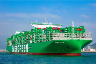 新台幣升值威力太猛 貨櫃三雄5月營收全縮水