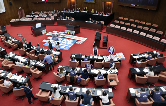 軍人待遇條例修法火速三讀  義務役、志願役都加薪