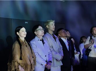 世博台灣館滿1個半月    徐若瑄、藤岡靛現身明信片互動