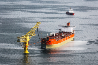 2年来首次！日本石化大厂接收俄罗斯原油 欧美制裁难阻刚需