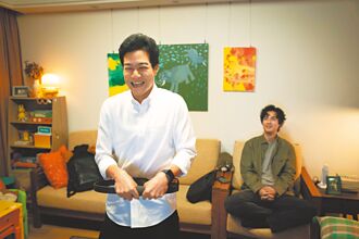 周渝民薛仕凌眼技迸火花 網友敲碗組CP