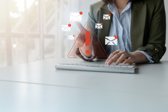 律師也上當！email輸信用卡號 手機跳通知2字「是詐騙」