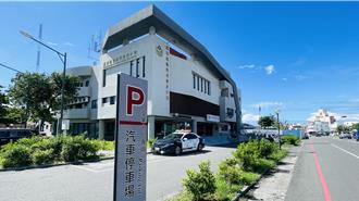 台東分局長遭控用偵防車載妻兒出遊    檢調不罰警局記2申誡