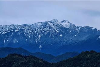 雪山单日往返风险高 雪管处曝1时间点未至369山庄：请回头
