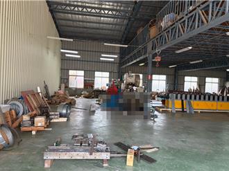 高雄工安意外  75歲棧板工廠老闆遭堆高機壓住身亡