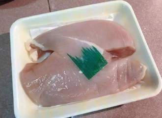 超市生肉放1片綠葉 萬人狂問「啥作用」 食品廠解惑
